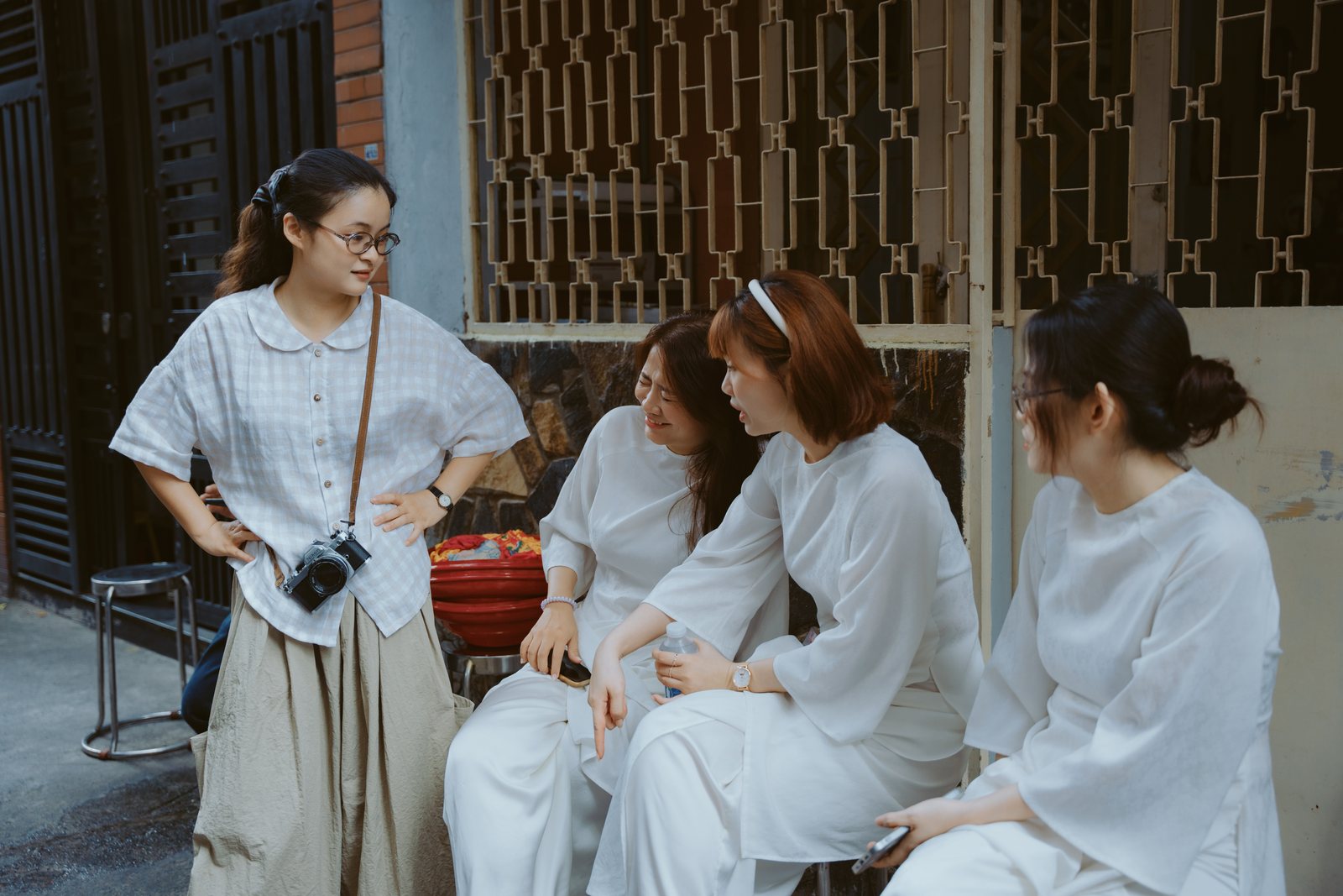 Khoảnh khắc 05 — Tú & Đức