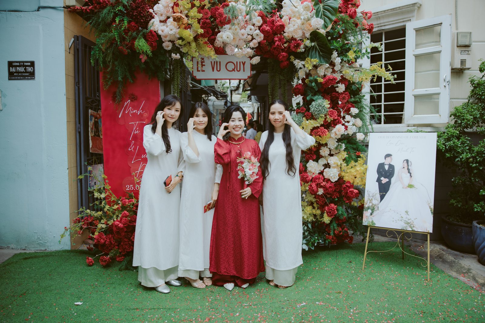 Khoảnh khắc 22 — Tú & Đức