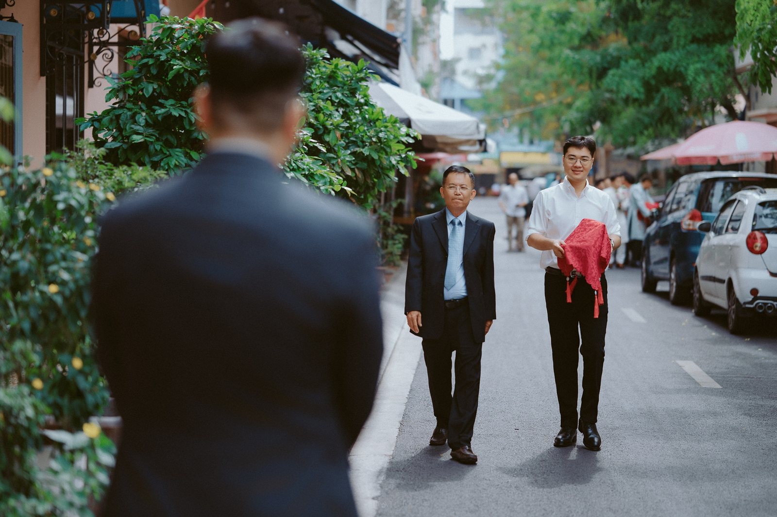 WBW 1077(1) — Vy & Duy